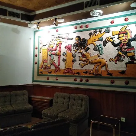 Hotel San Francisco *